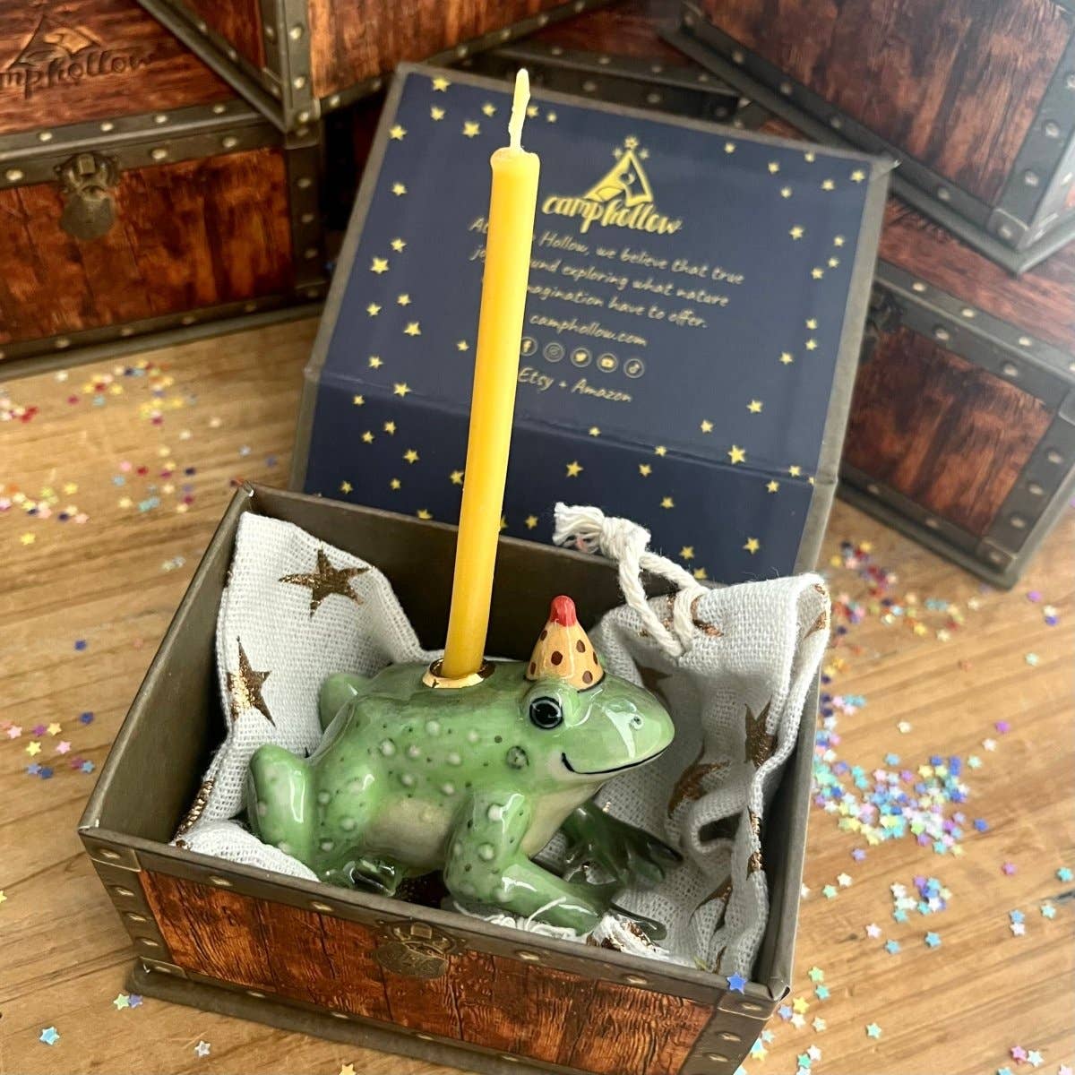 Charming Frog Cake Topper - Box Turtle