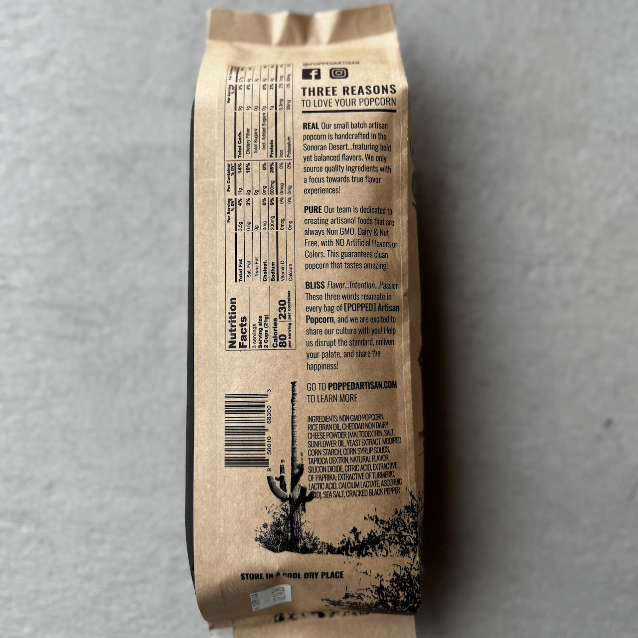 Cheddar with Cracked Pepper Artisan Popcorn - Box Turtle