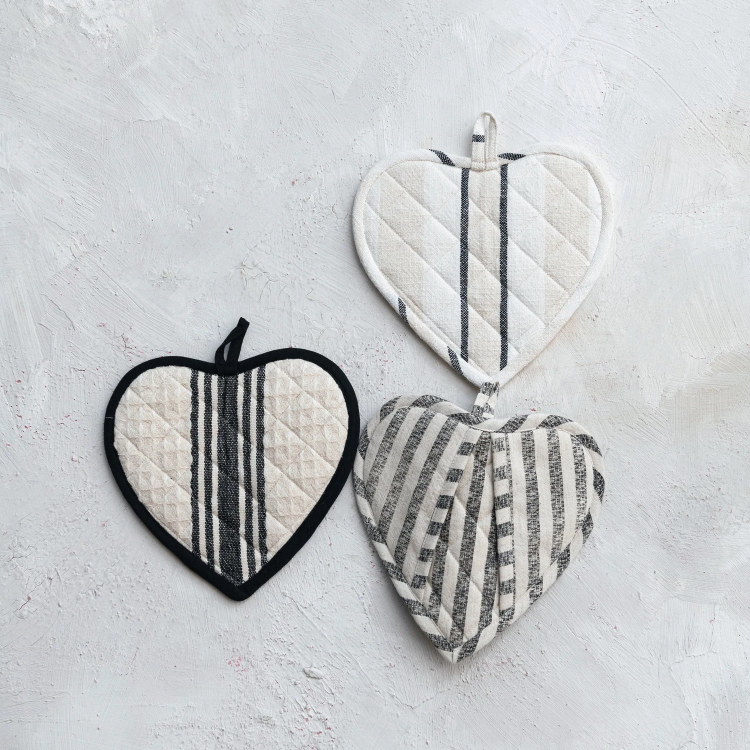 Cotton Quilted Heart Shaped Pot Holder - Box Turtle
