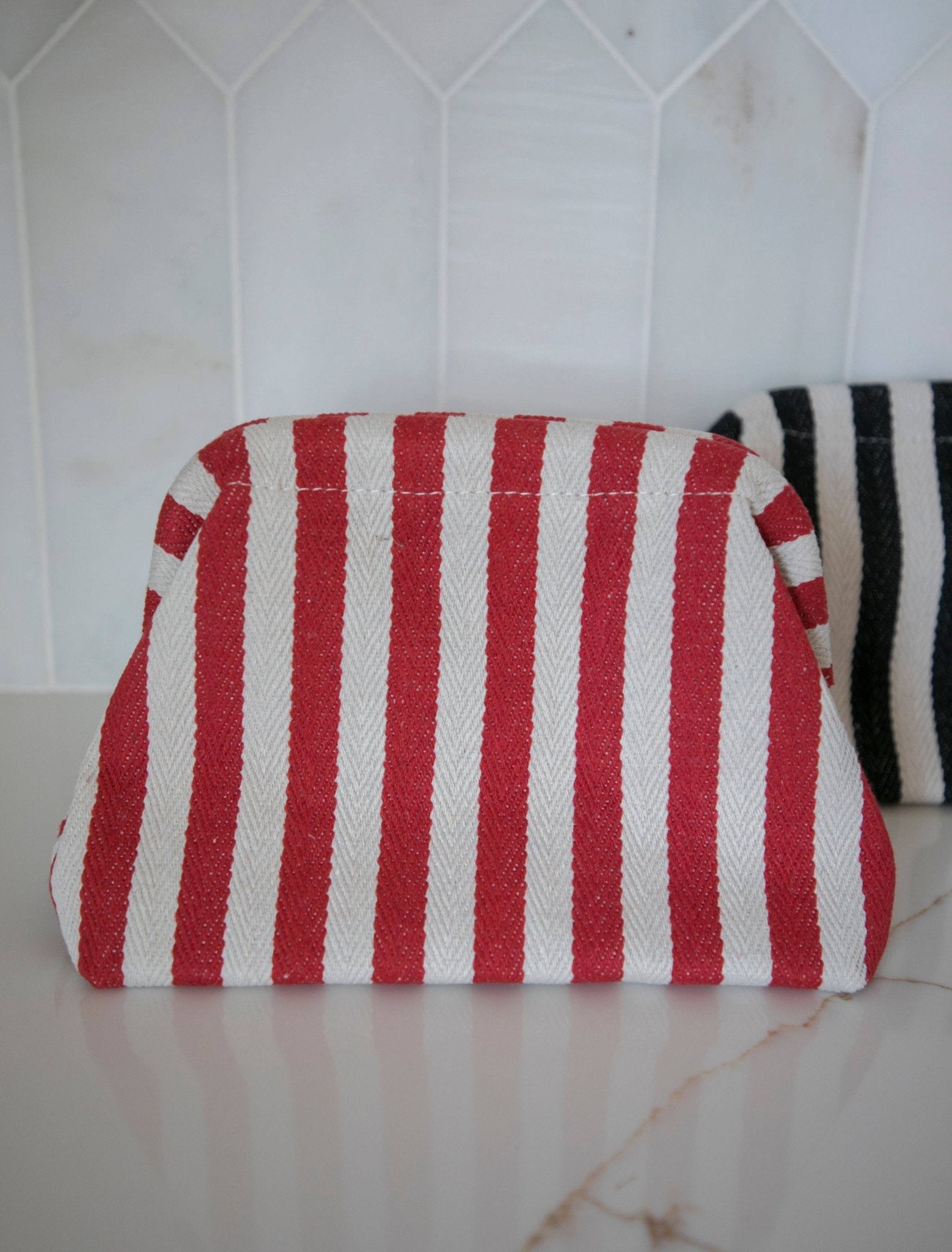 Cute Striped Makeup Pouch - Box Turtle
