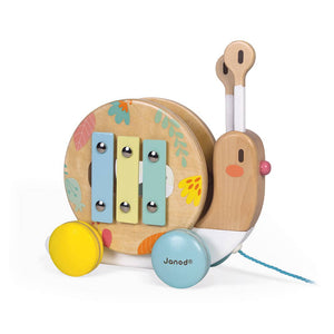 Pull Along Snail