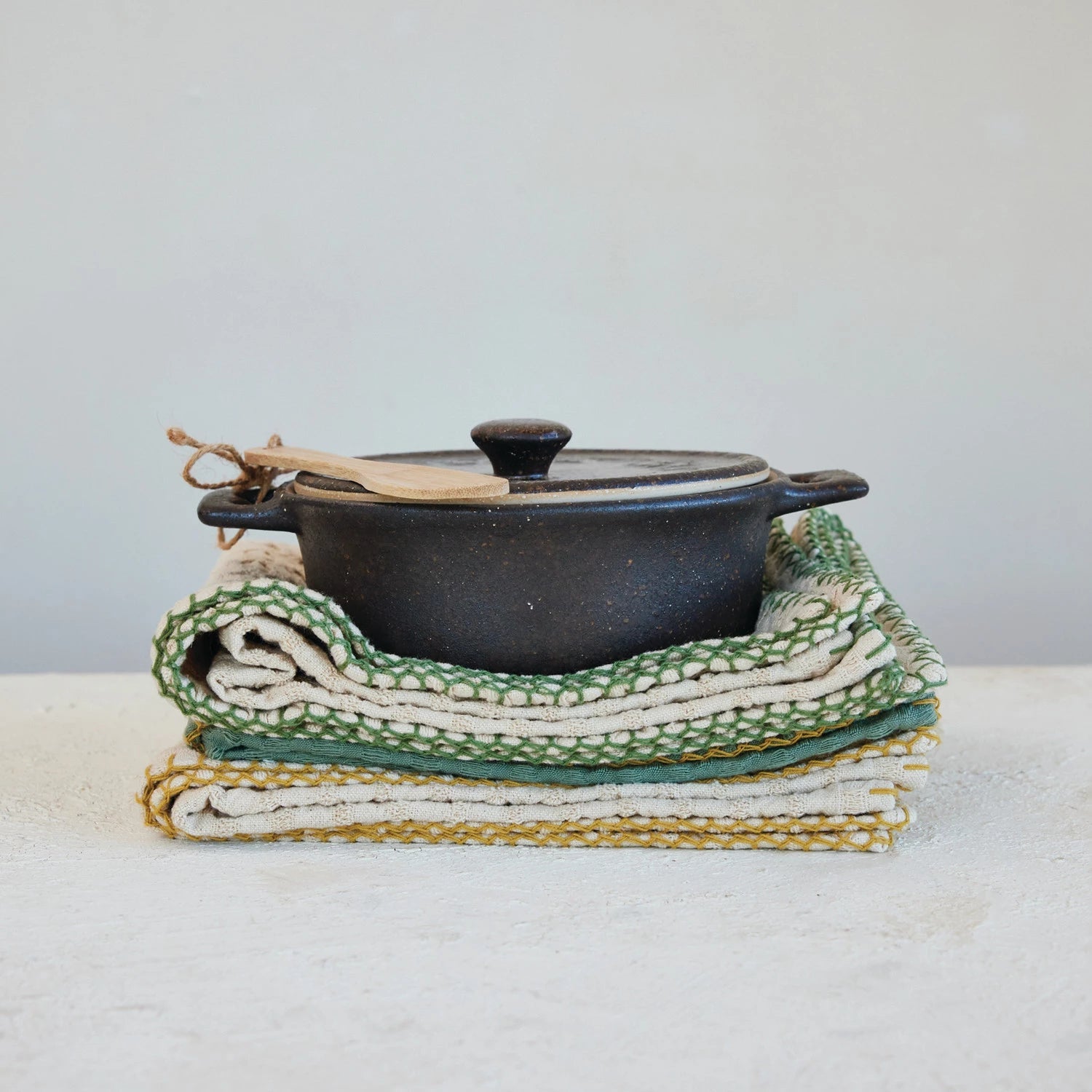 Dark Grey Brie Baker & Bamboo Spreader - Box Turtle