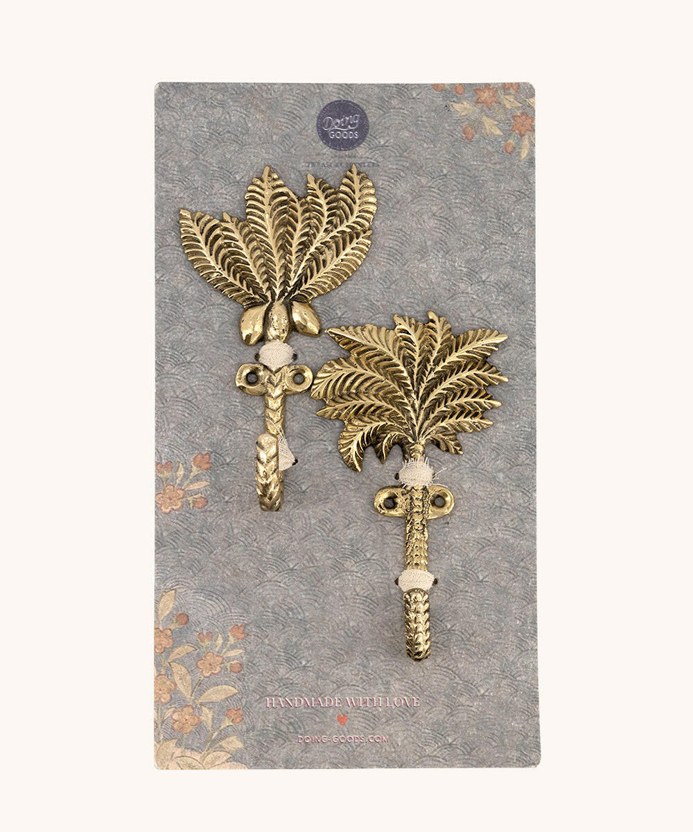 Devi Palmtree Hook - Box Turtle
