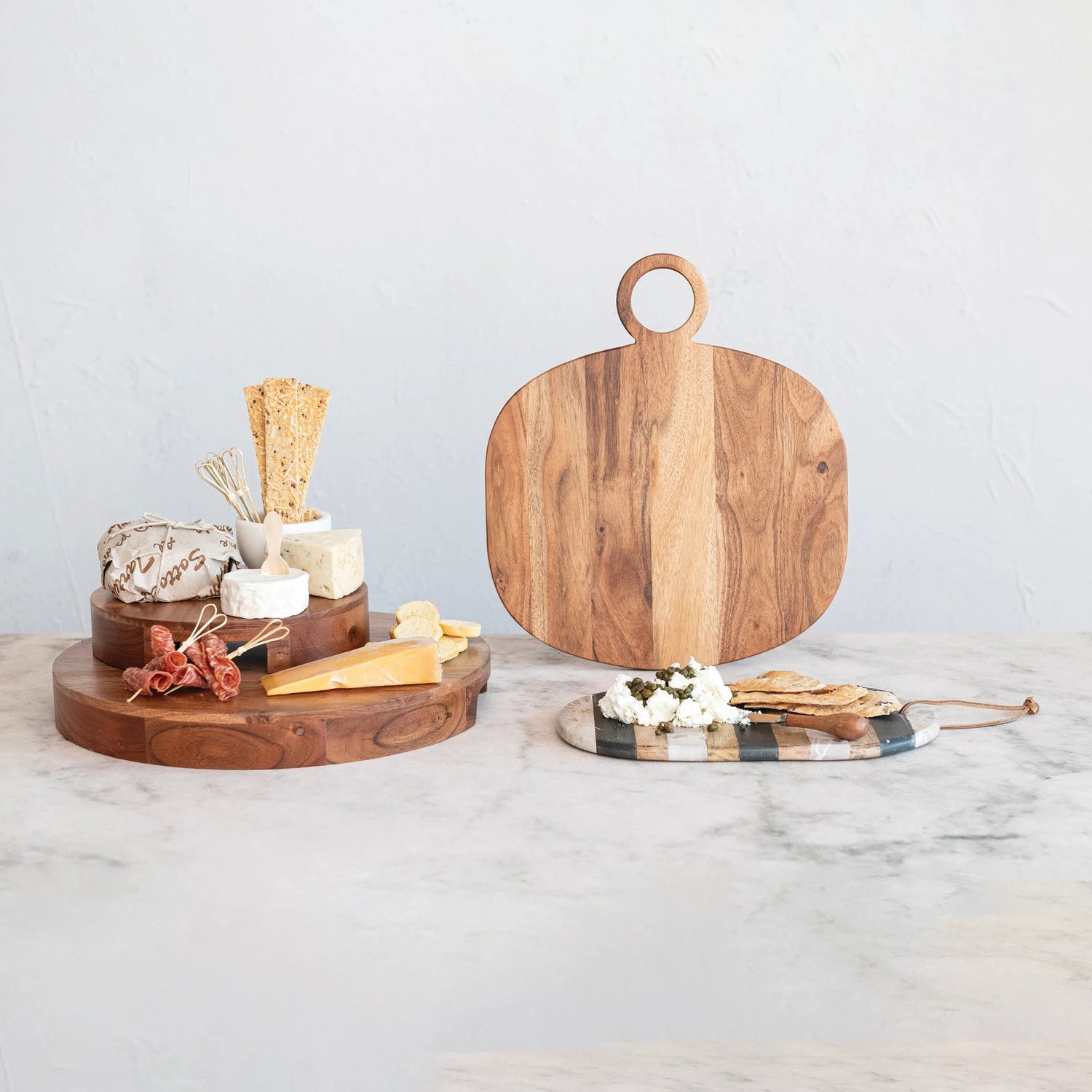 Cutting Board with Round Handle