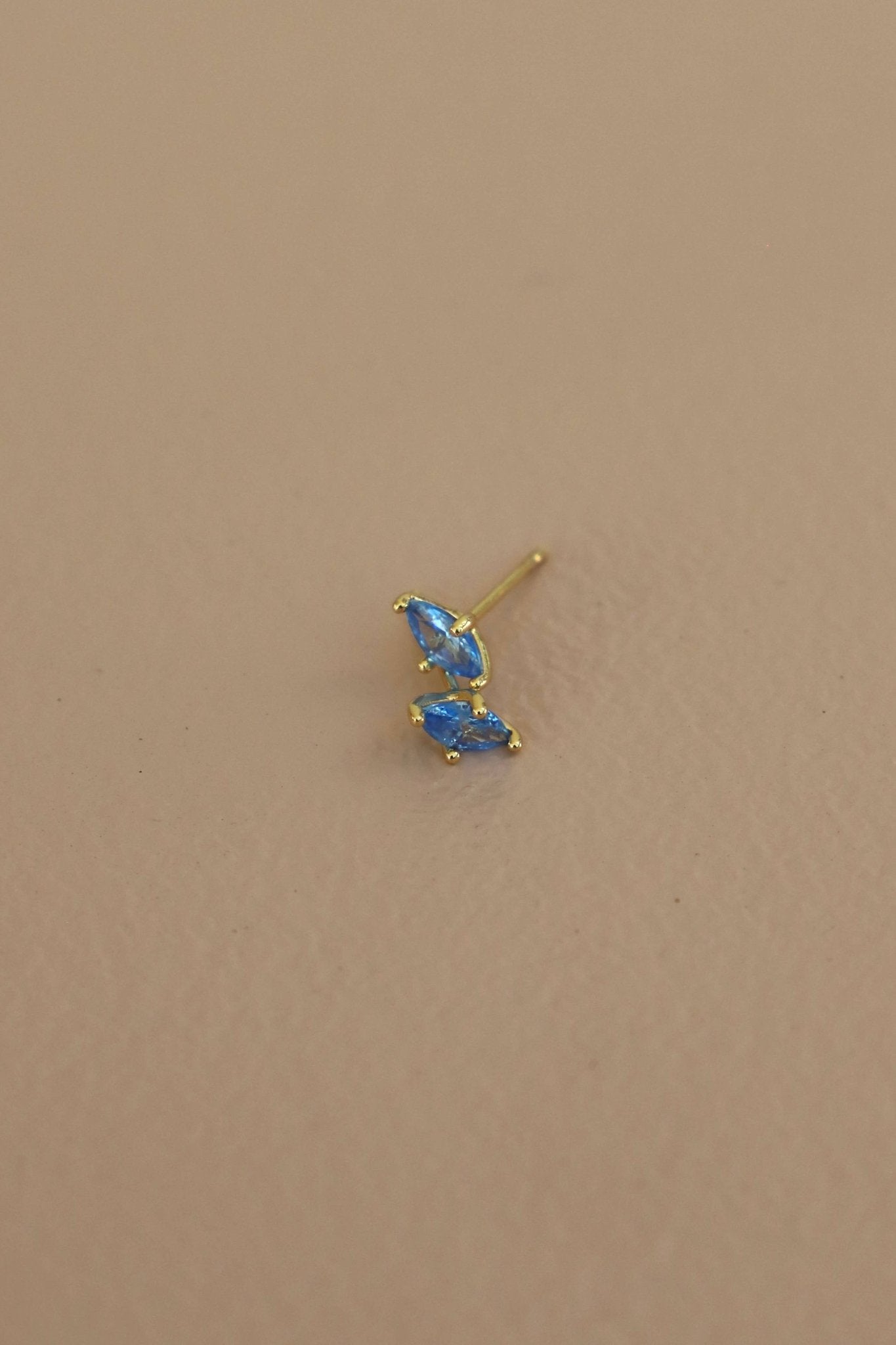 Diamond Shaped Studs - Box Turtle