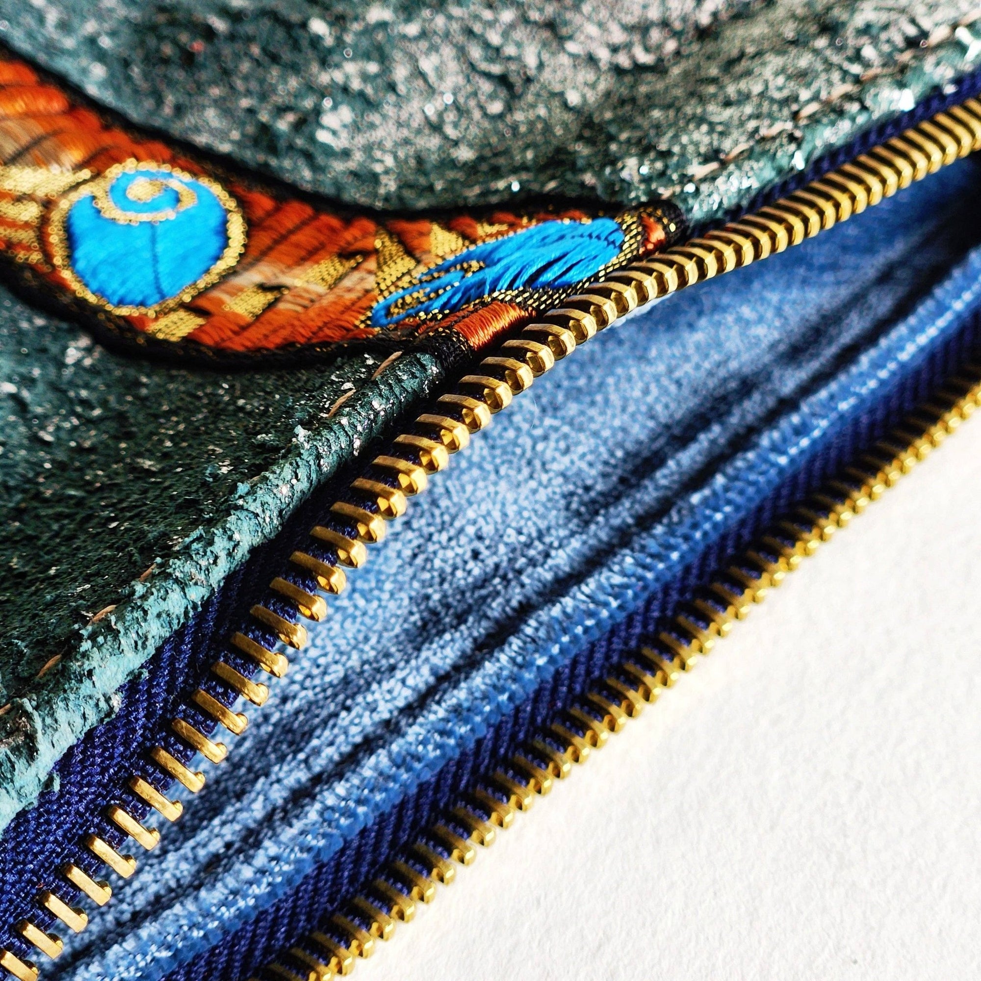 Distressed Pewter Italian Leather With French Trim Pouch - Box Turtle