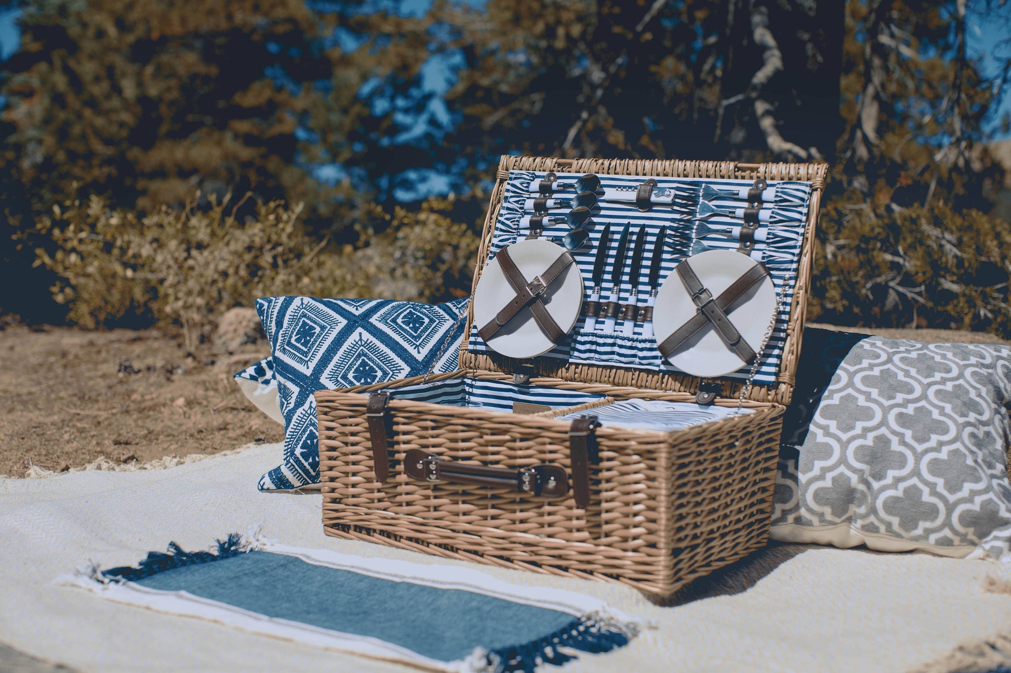 Navy/White Stripe Belmont Picnic Basket