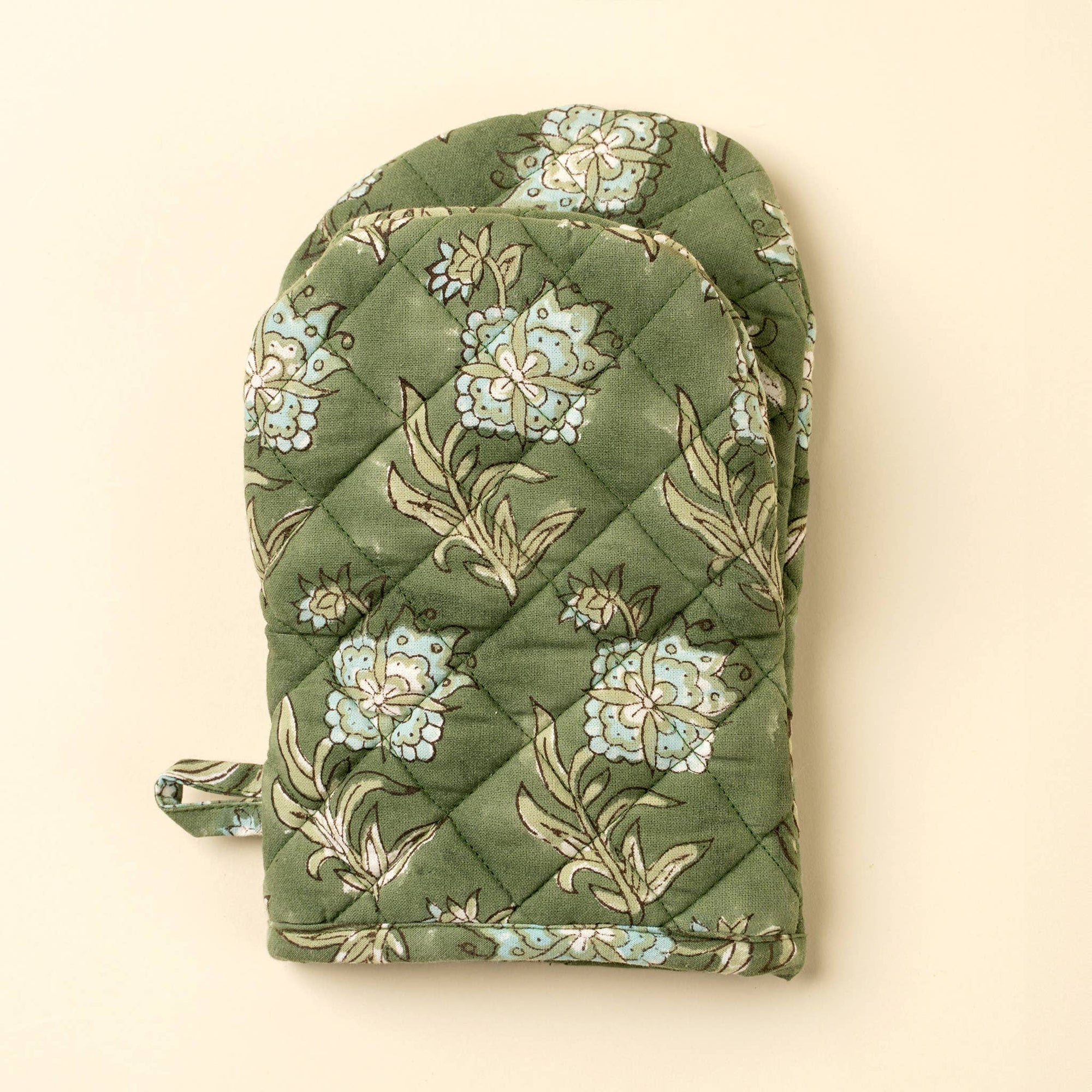 Elowen Block Print Oven Mitt - Box Turtle