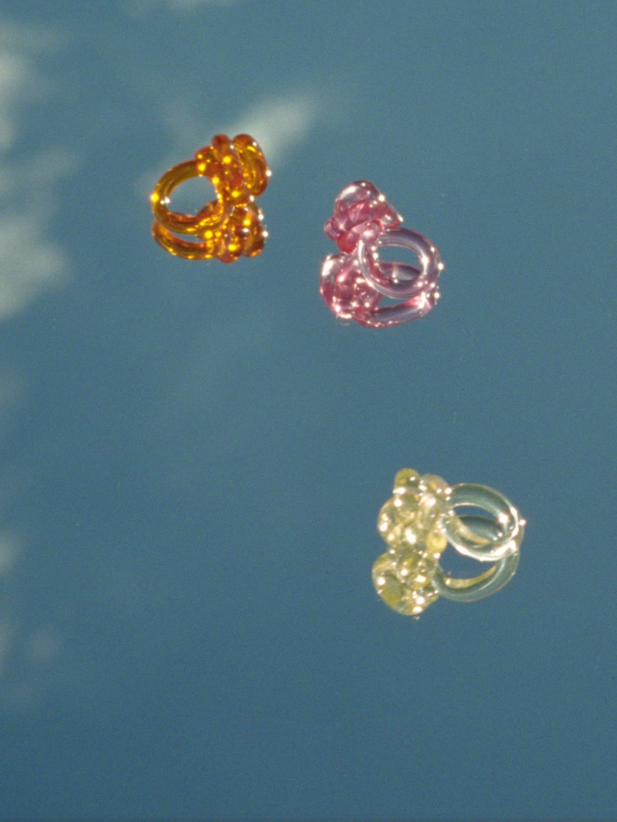 Lucite Knot Ring