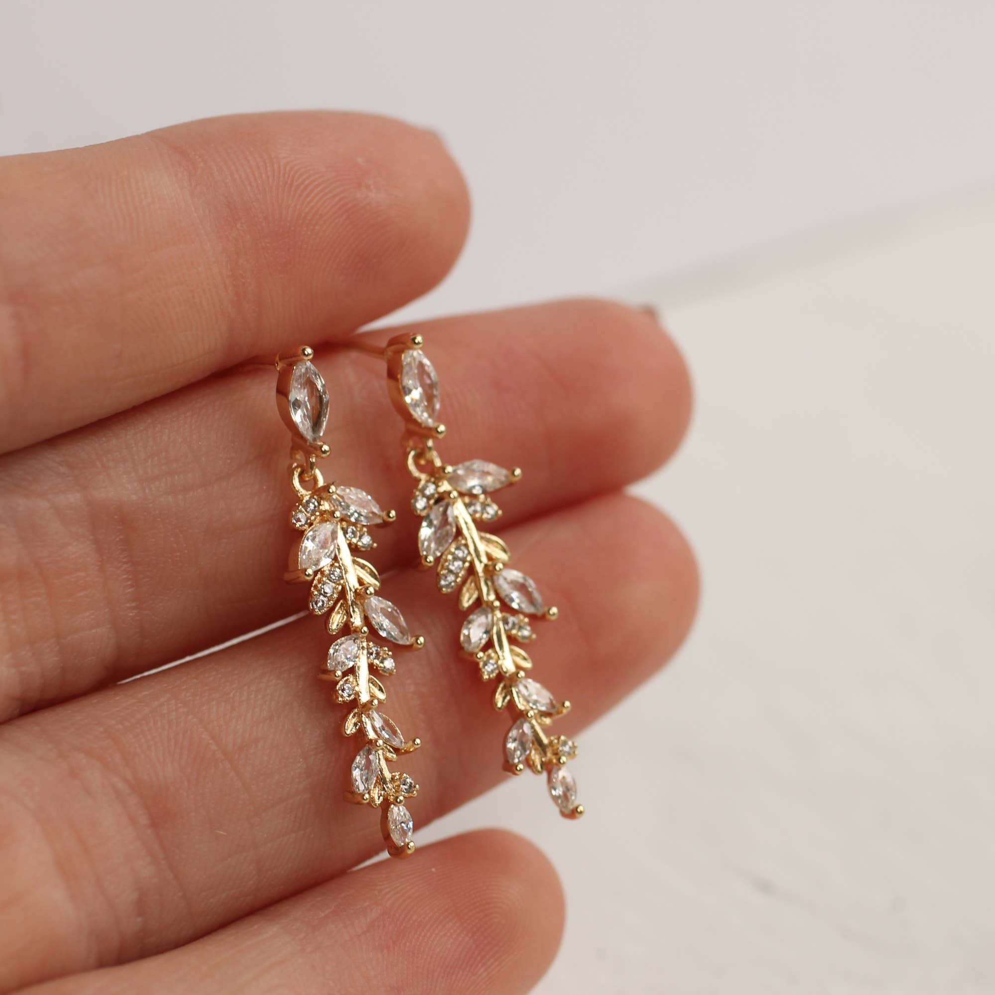 Feather Fern Drop Earrings - Box Turtle