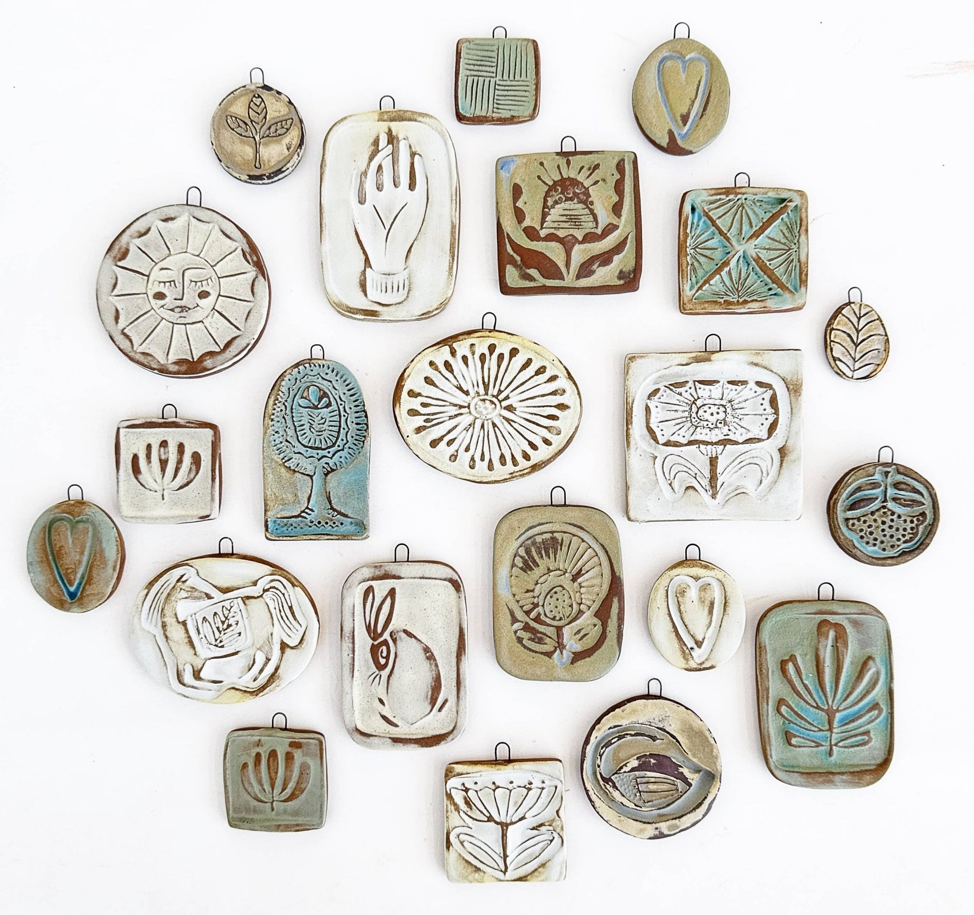 Feeling Lucky - Crossed Fingers Wall Tile - Box Turtle