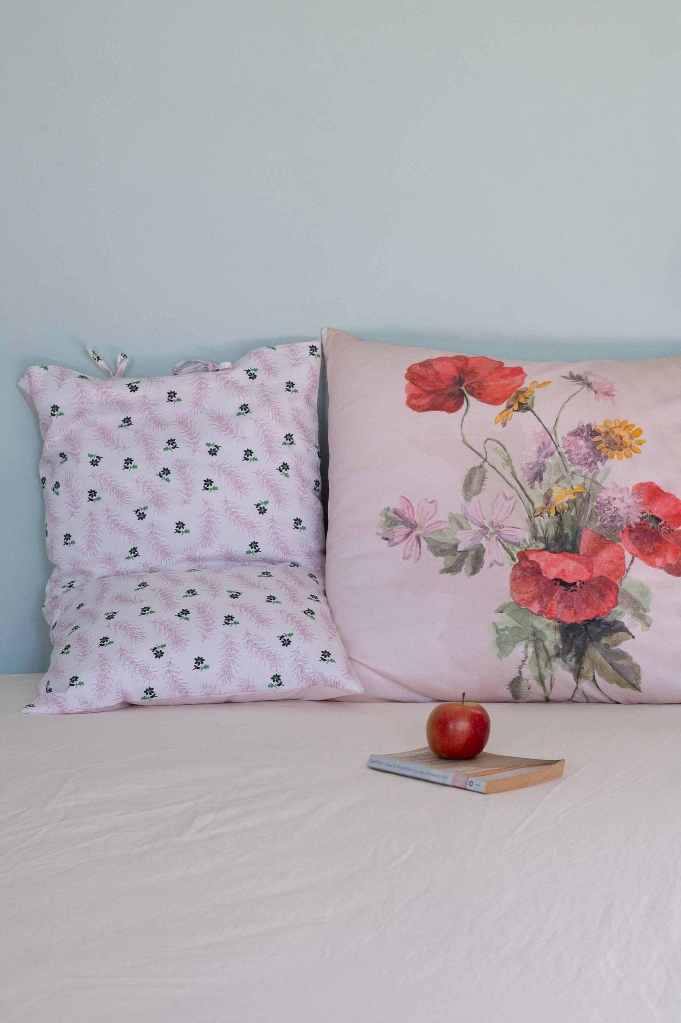 Fernly Pillowcase Set - Box Turtle