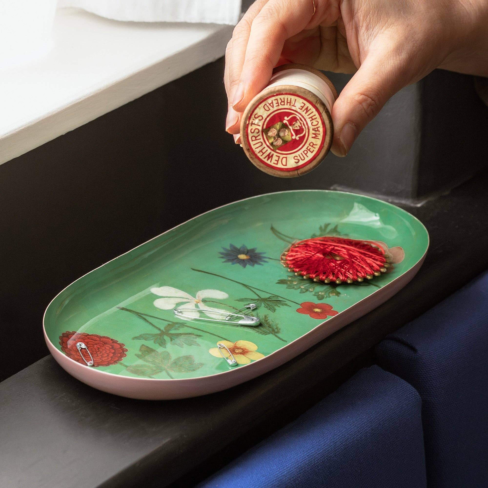 Festival of Flowers Oval Enamel Tray - Box Turtle