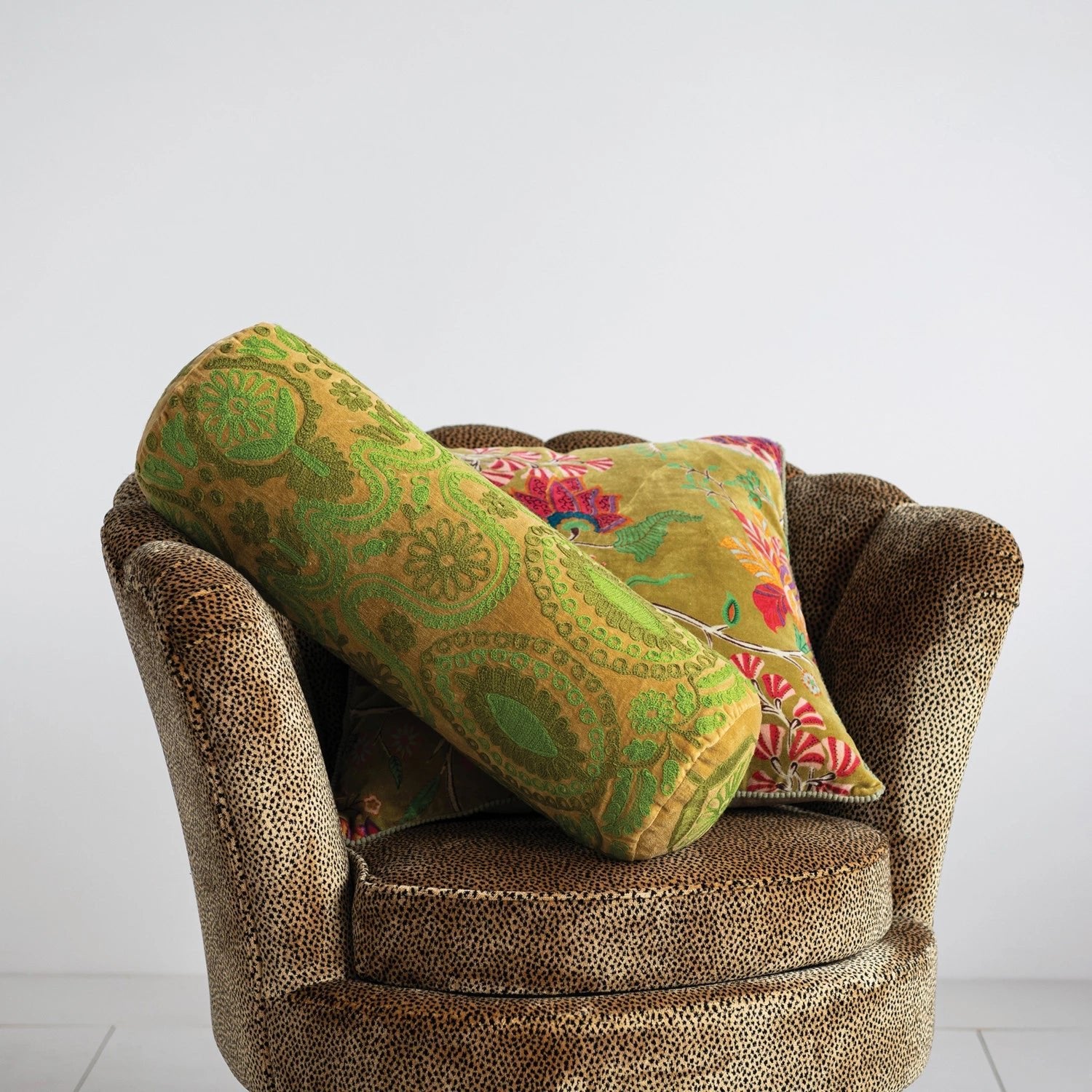 Floral & Greenery Velvet Printed Pillow - Box Turtle