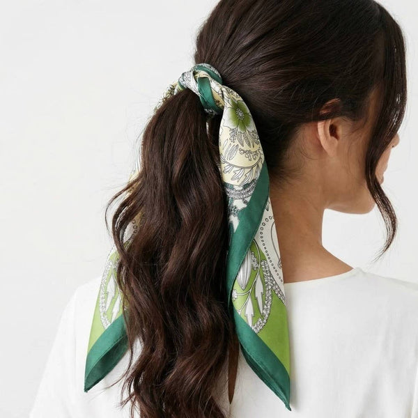 Four - Leaf Clover And Flower Square Bandana Scarf - Box Turtle