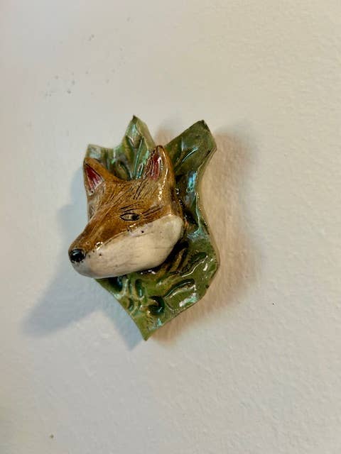 Fox on a Plaque - Box Turtle