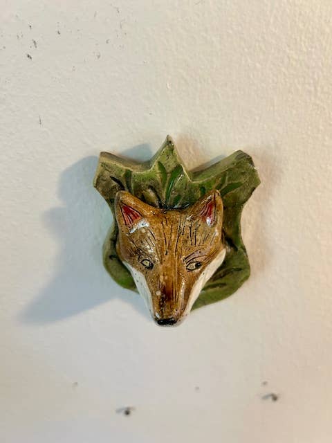 Fox on a Plaque - Box Turtle