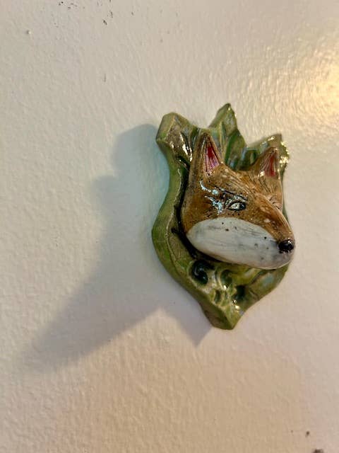 Fox on a Plaque - Box Turtle