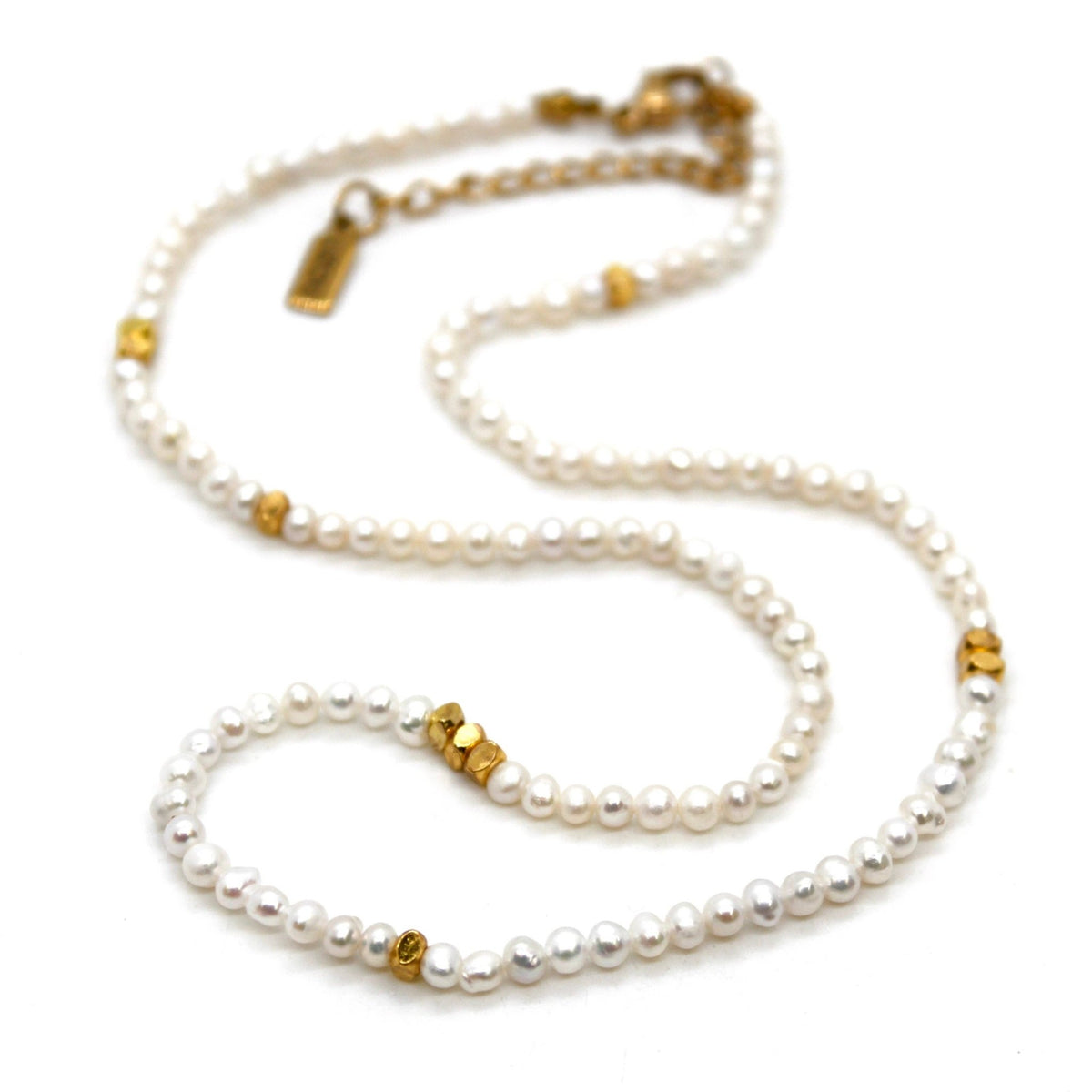 Freshwater Pearl and Gold Luxury Short Necklace - Box Turtle