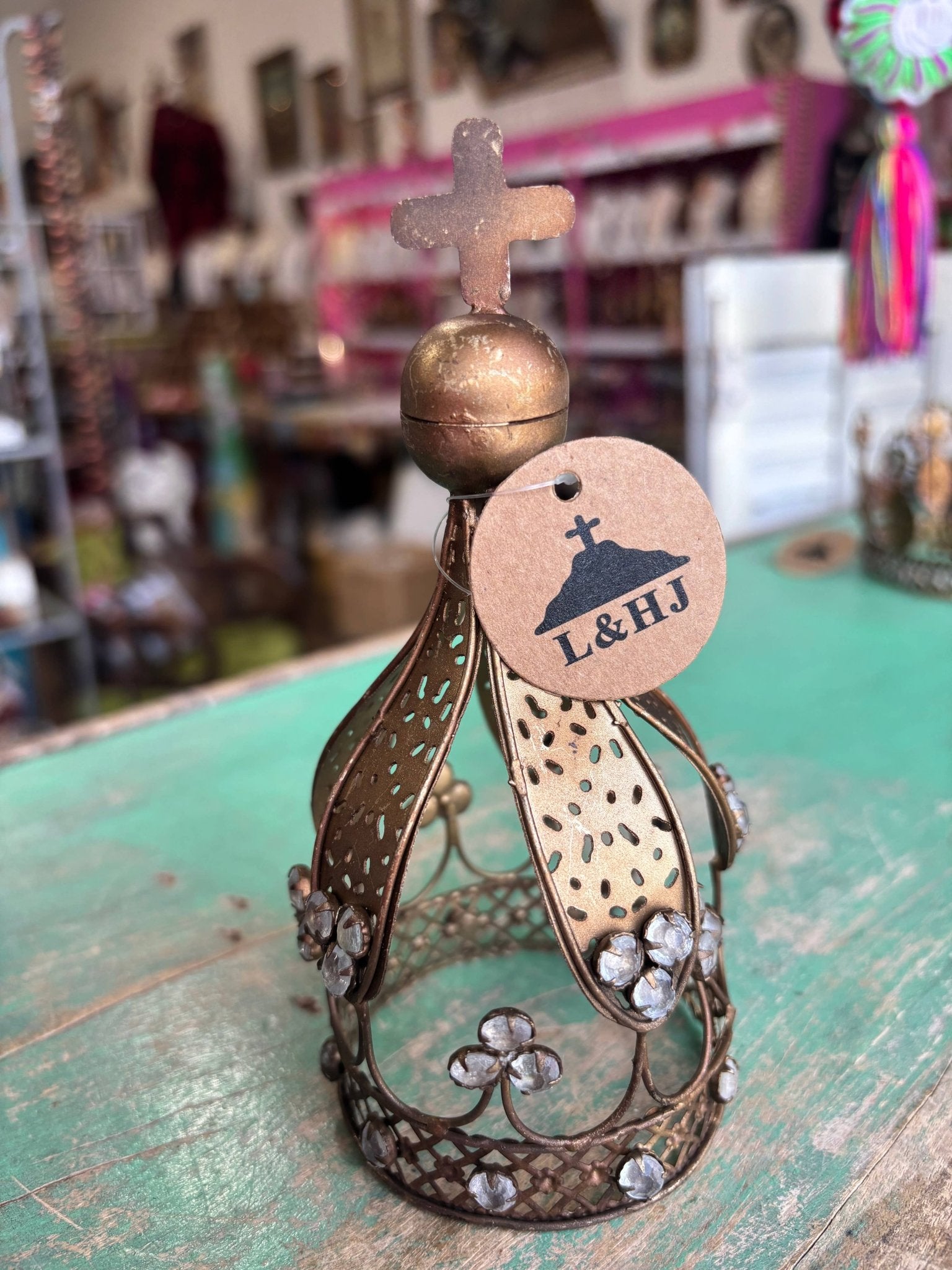 Gold Fancy Cross Crown - Box Turtle