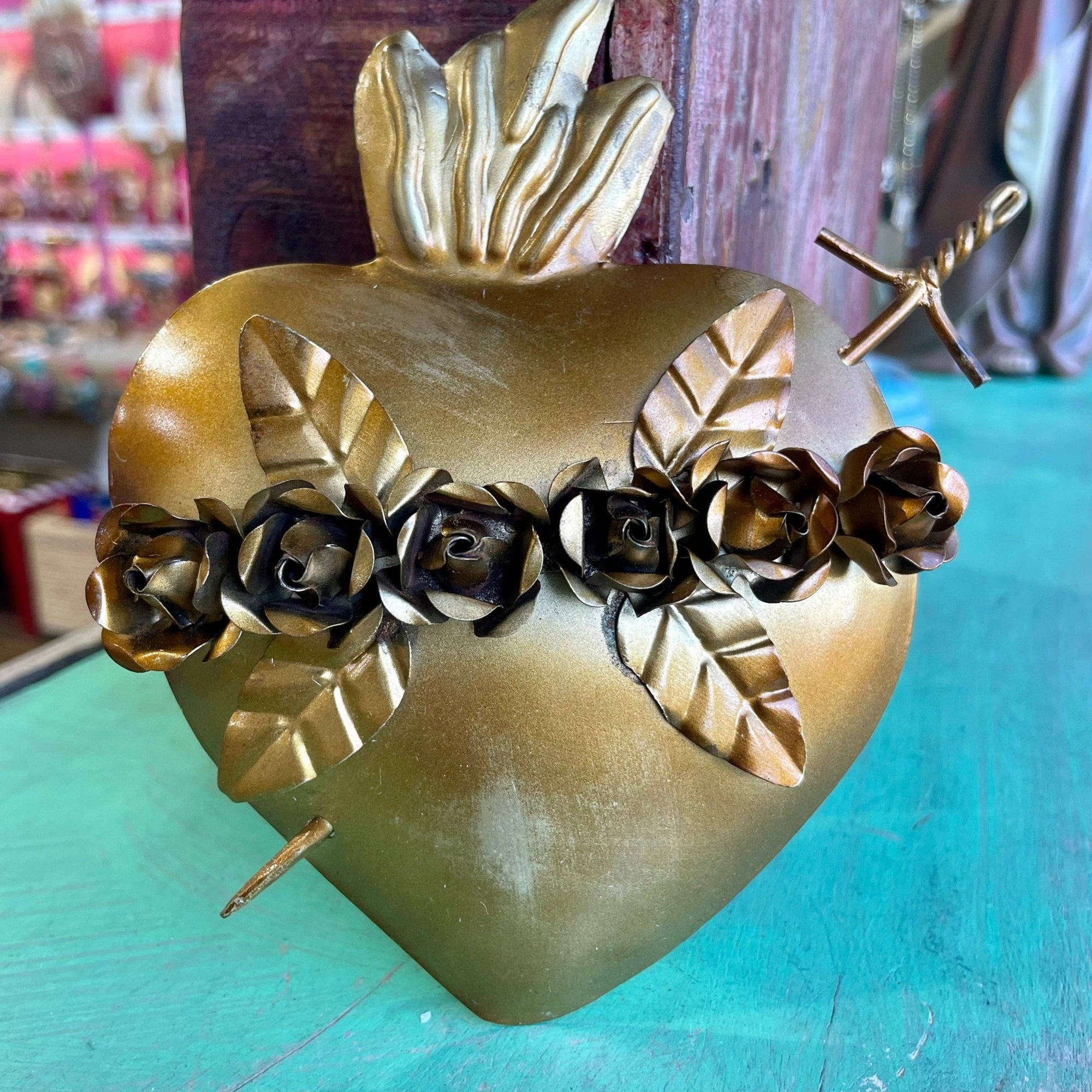 Gold Roses Metal Sacred Heart - Box Turtle