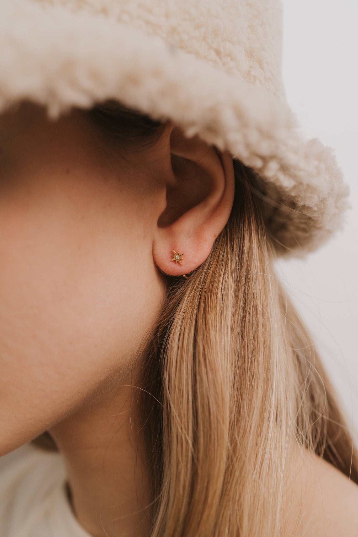 Gold Star Icon Huggies - Box Turtle