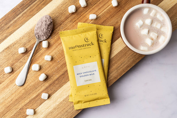 Golden Milk Chocolate Hot Cocoa Single Serve Pouch - Box Turtle