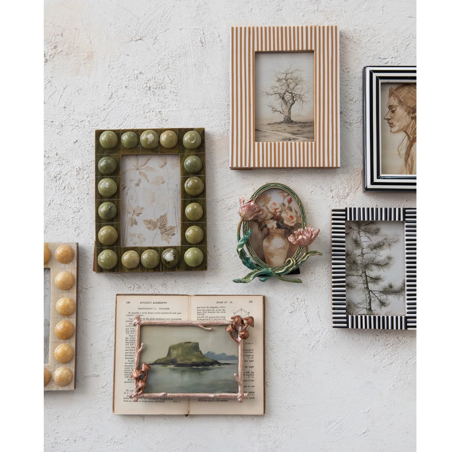 Green Handmade Marbled Bobbin Frame - Box Turtle