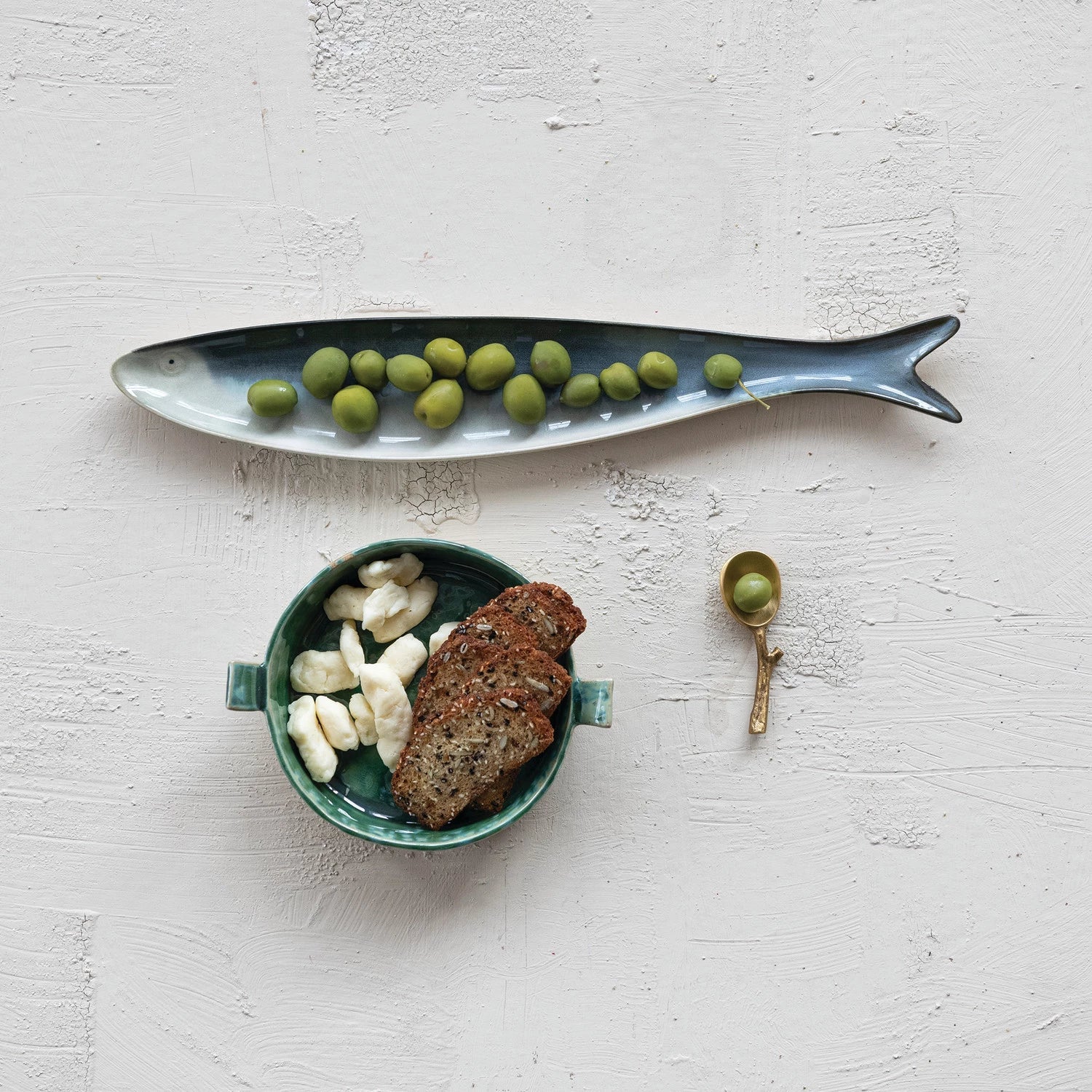 Green Stoneware Baker - Box Turtle