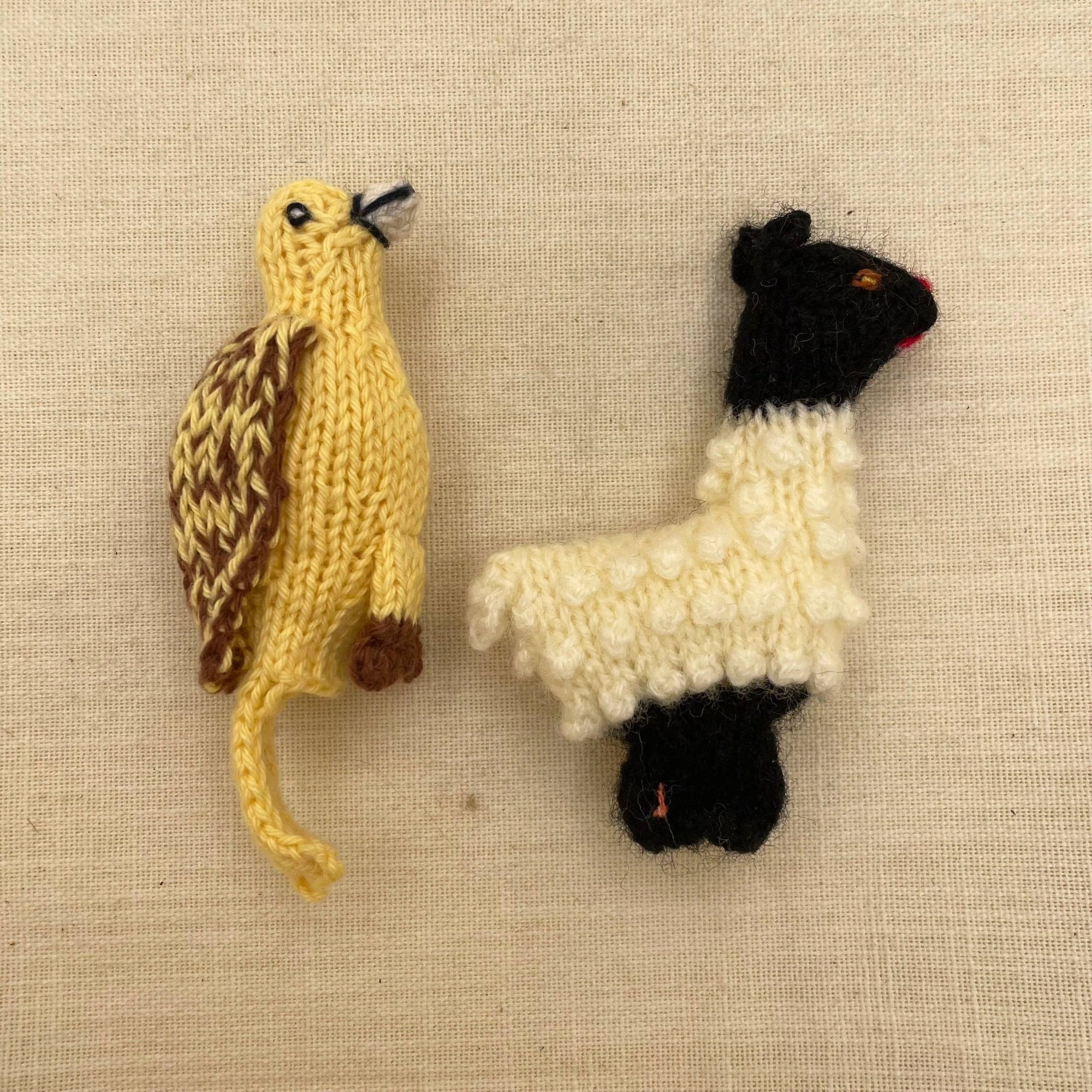 Hand Knit Finger Puppets Puno - Box Turtle
