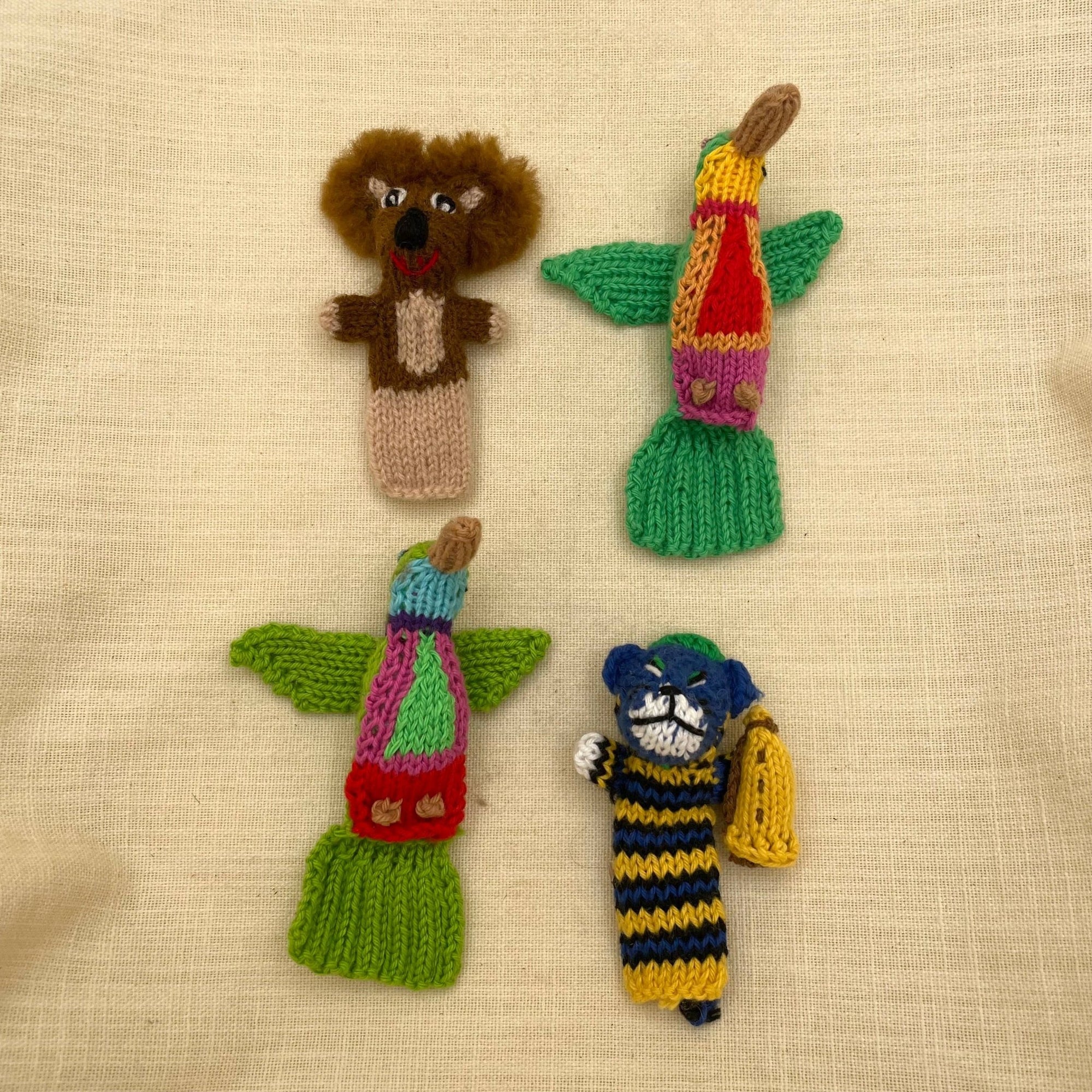 Hand Knit Finger Puppets Puno - Box Turtle
