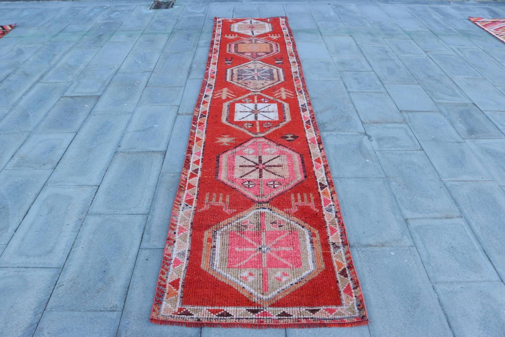 Herki Vintage Turkish Wool Runner Rug with Fringe - Box Turtle