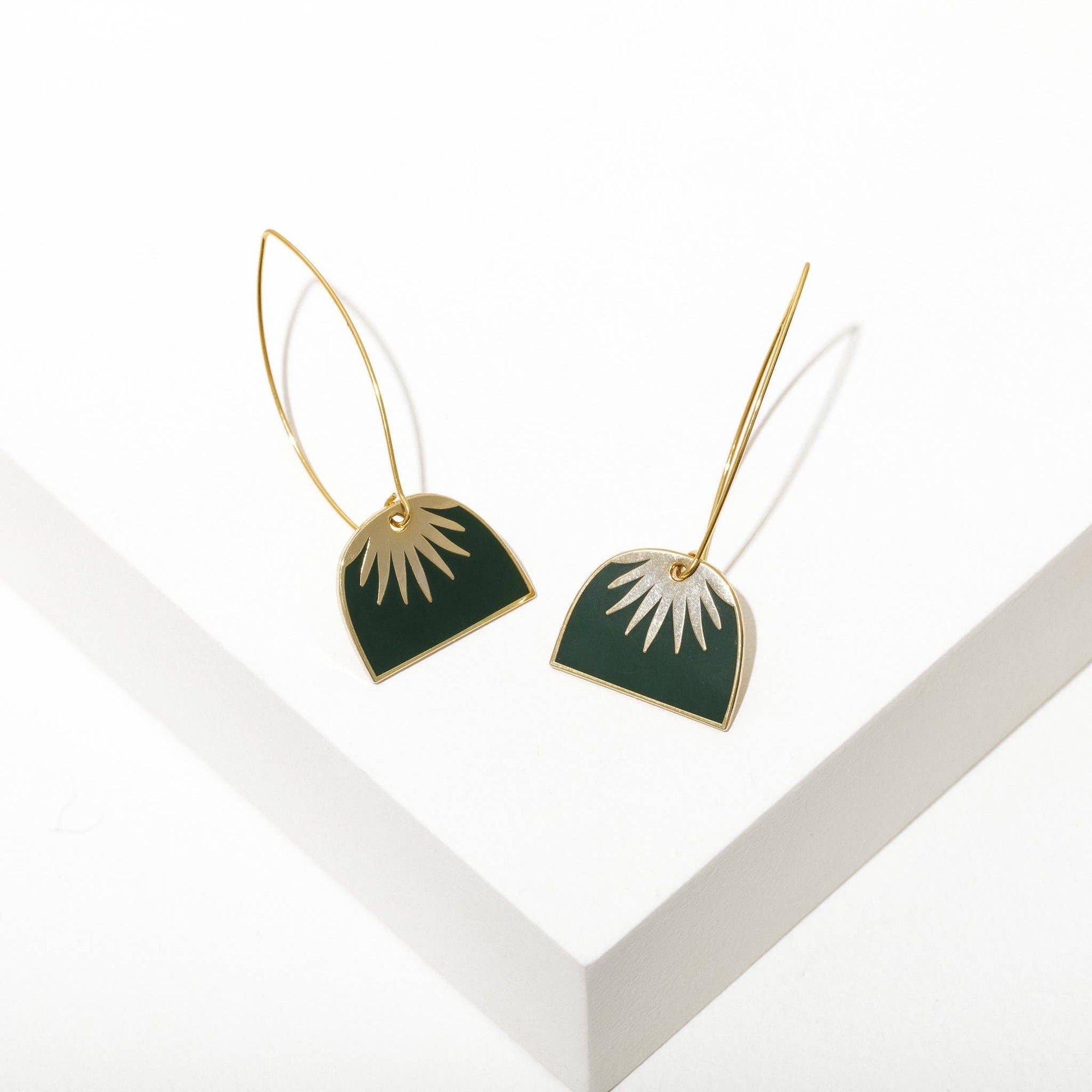 Kristen Earrings - Box Turtle