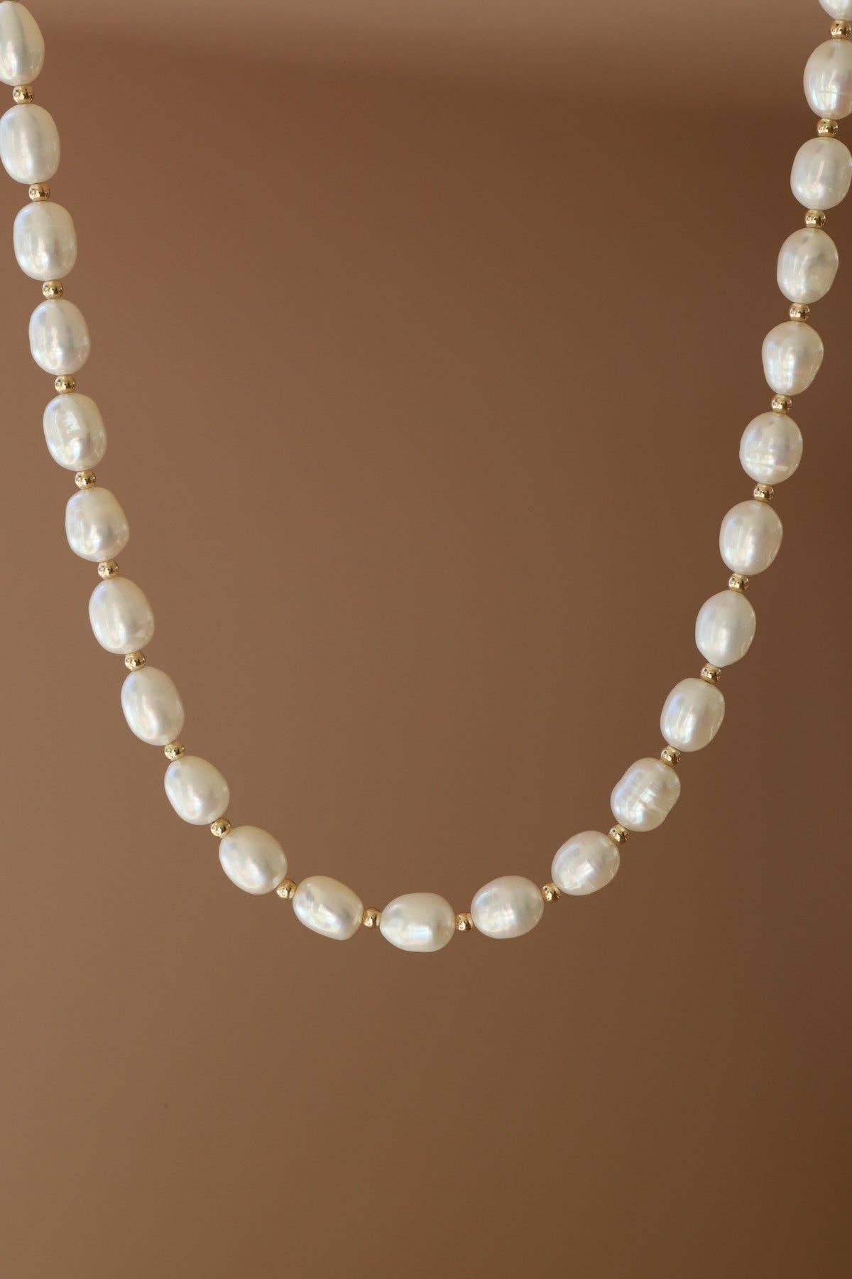 Laguna Rice Pearl Necklace - Box Turtle