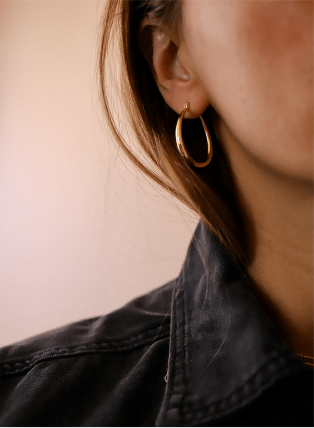LARGE TEARDROP HOOP EARRINGS - Box Turtle