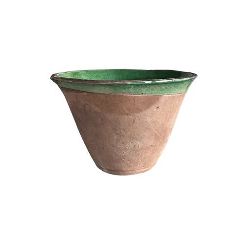 Light Green Cottage Crafted Bowls - Box Turtle