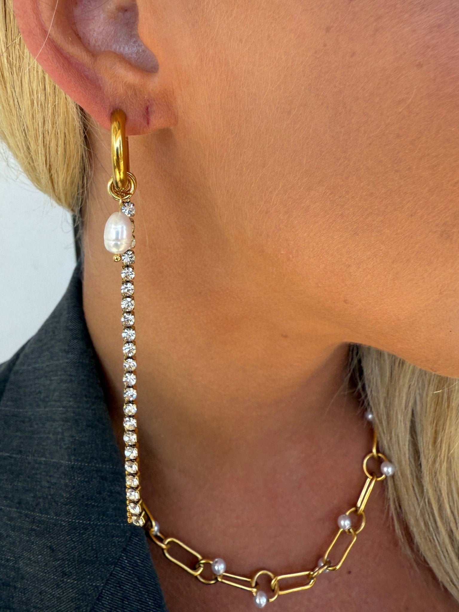 Luna Drop Earrings - Box Turtle