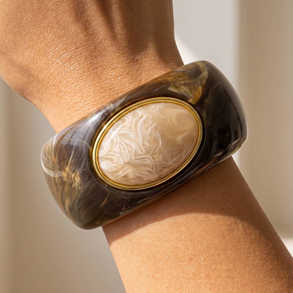Marbled Wide Bangle Bracelet With Oval Cabochon - Box Turtle