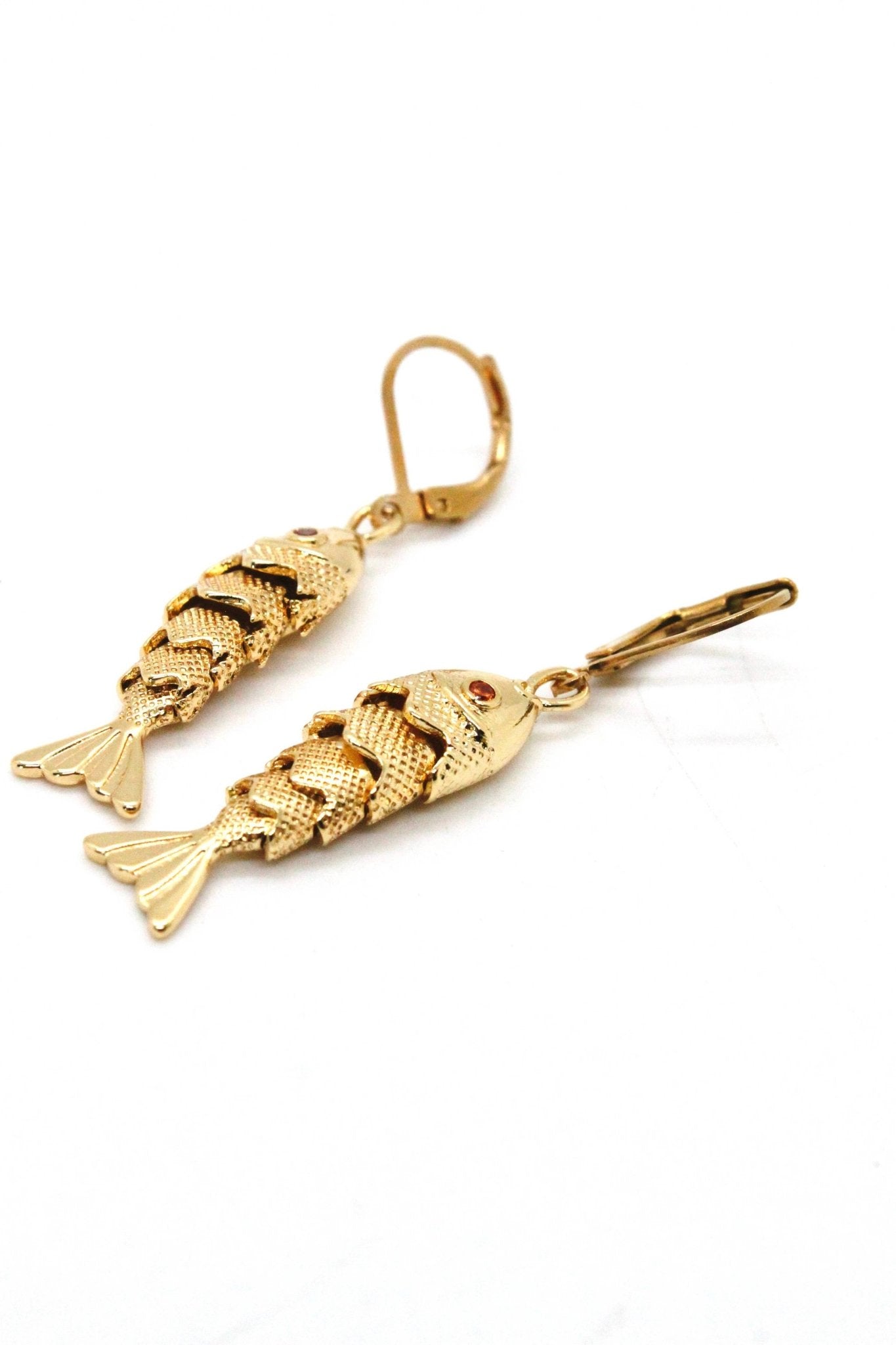 Medium Articulated Gold Fish Earrings - Box Turtle