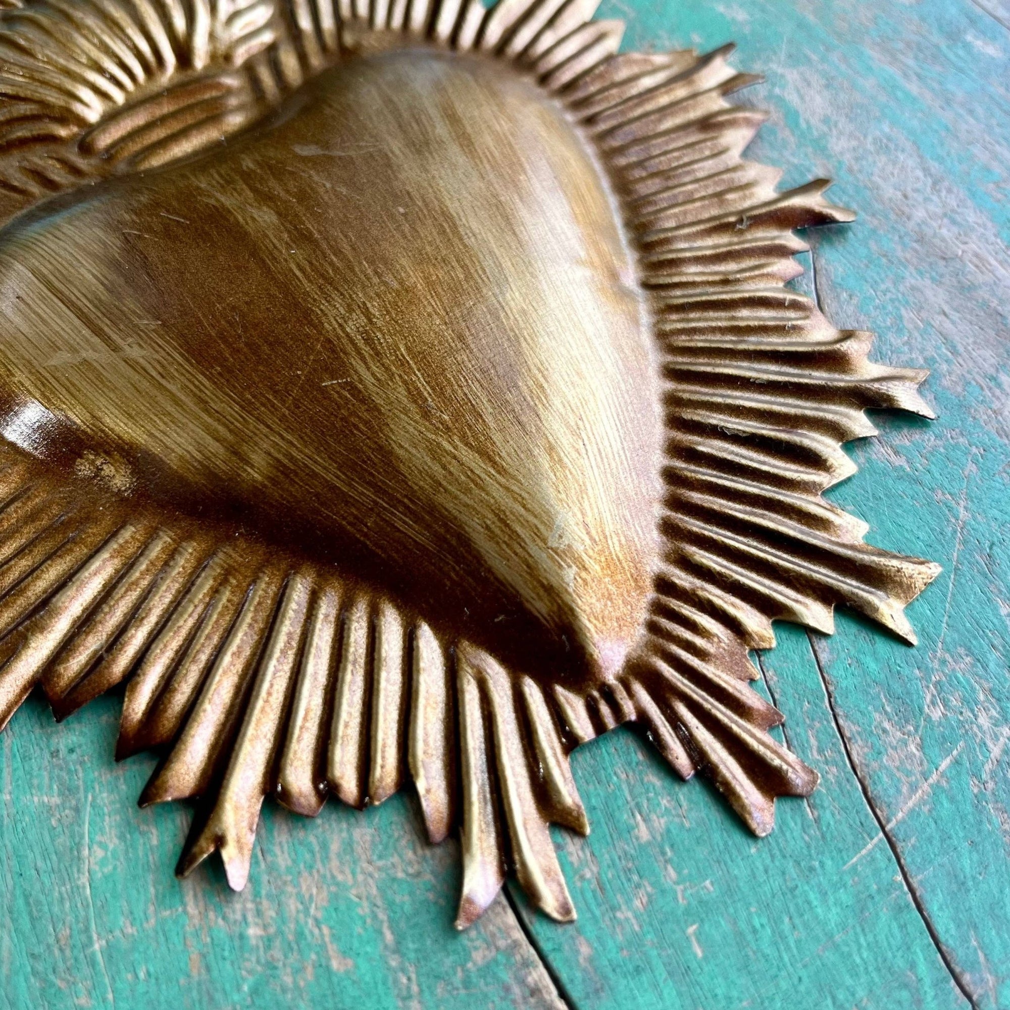 Medium Sacred Heart Ornament - Box Turtle