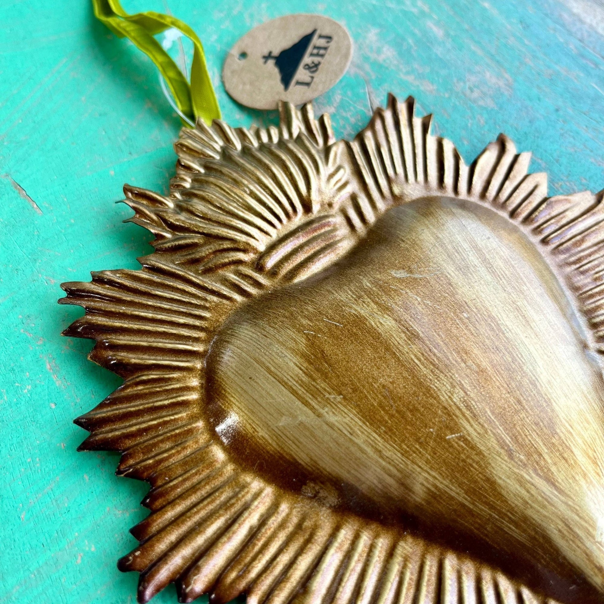 Medium Sacred Heart Ornament - Box Turtle