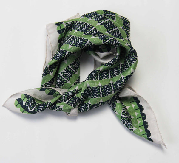 Mini Oslo Green Green Scarf - Box Turtle