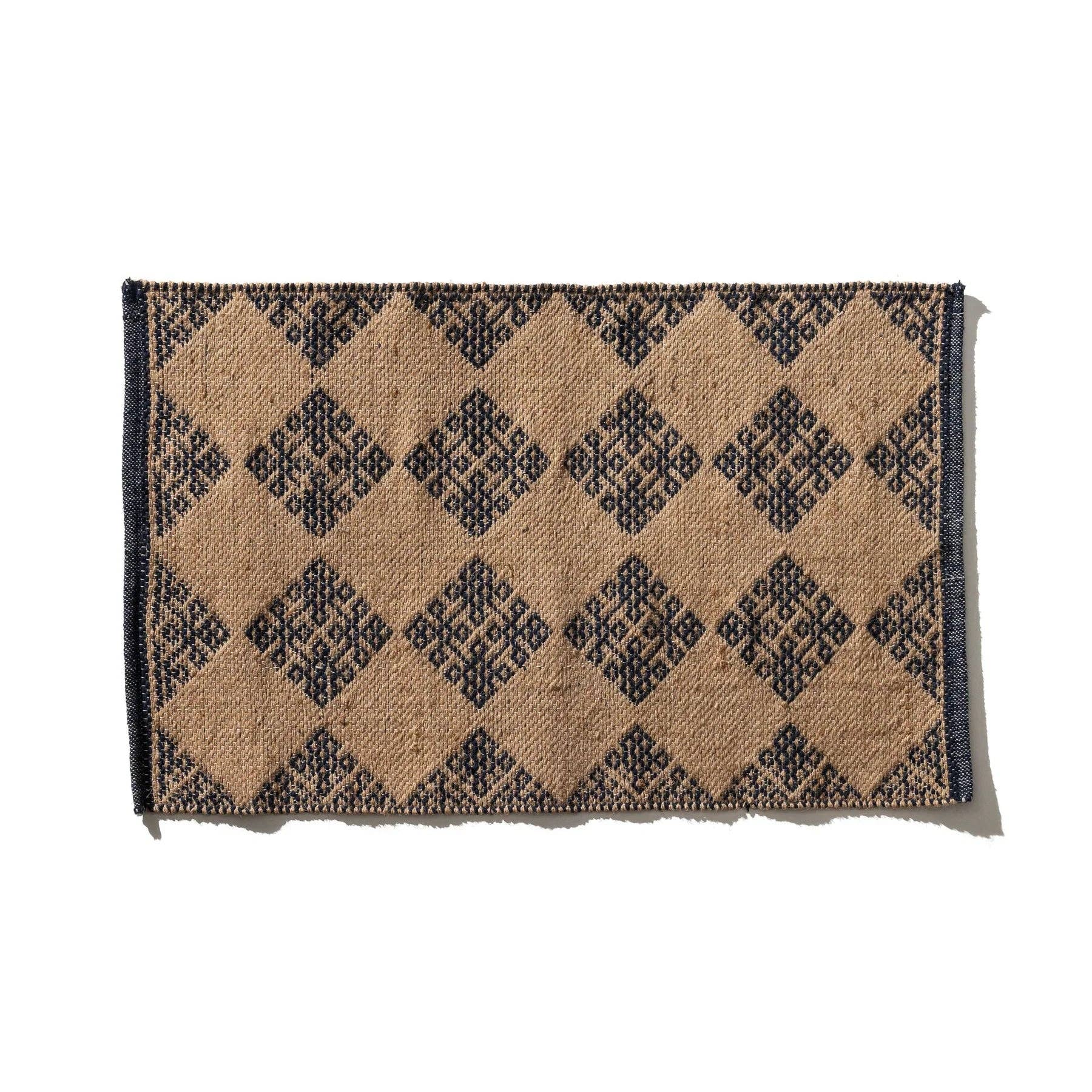Mykonos Tile Patterned Jute Mat - Box Turtle