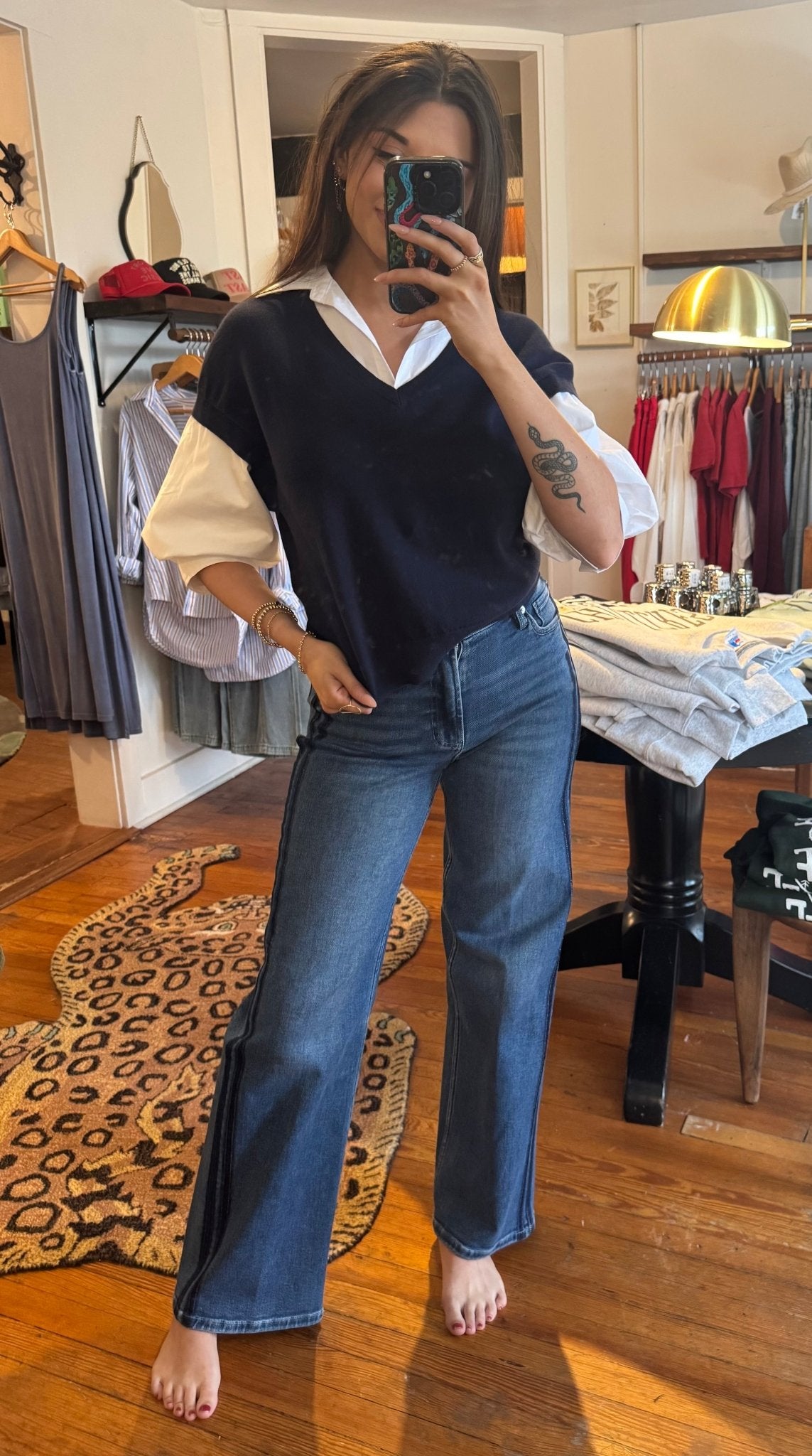 Navy &amp; White Puff Sleeve Top - Box Turtle