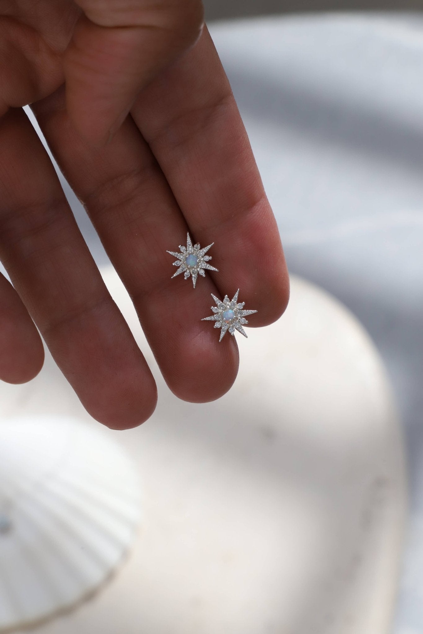 Oal Star Studs - Silver - Box Turtle