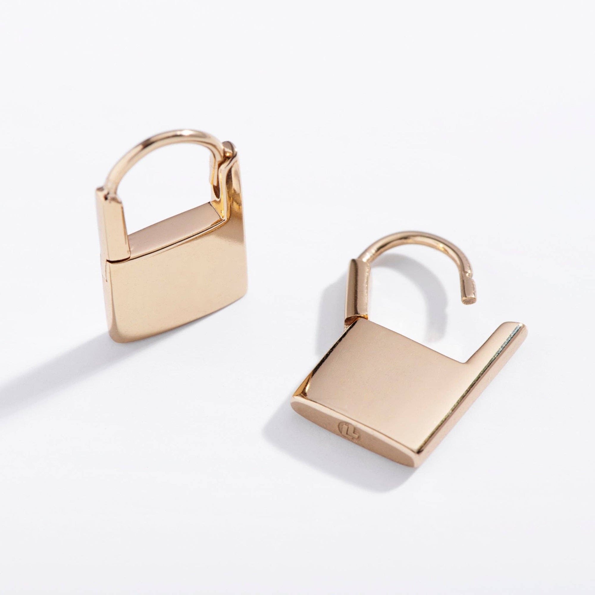 Padlock Huggie Hoops - Box Turtle