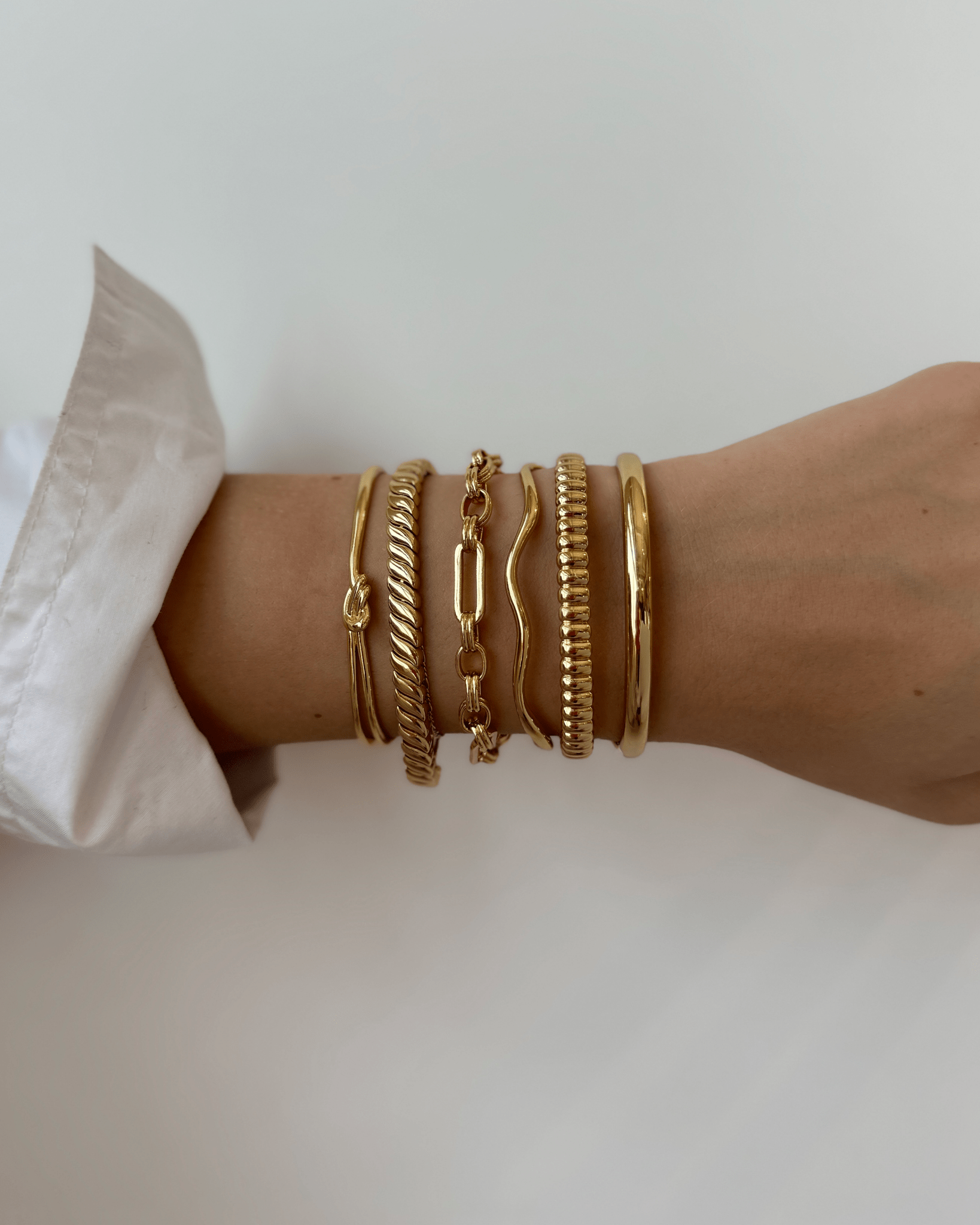 Penelope Chain Bracelet - Box Turtle