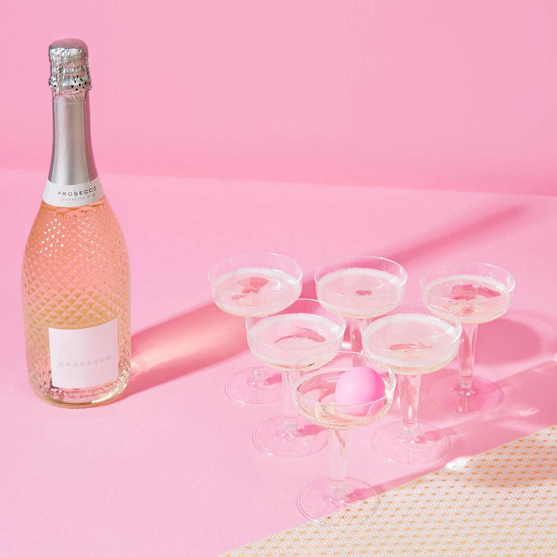 Prosecco Pong Drinking Party Game - Box Turtle