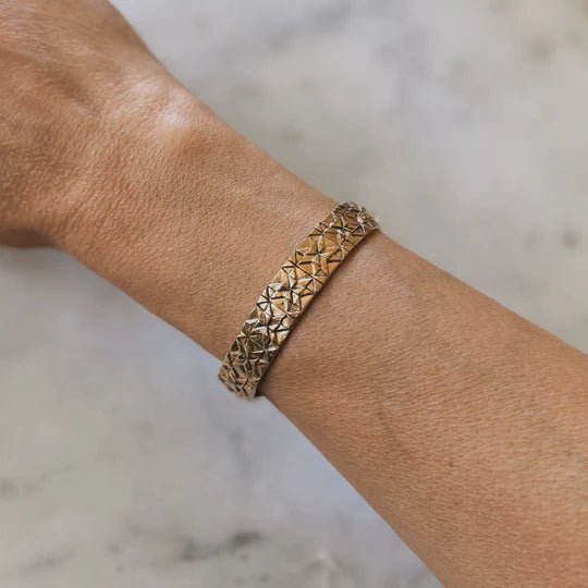 Quilt Square Cuff - Box Turtle