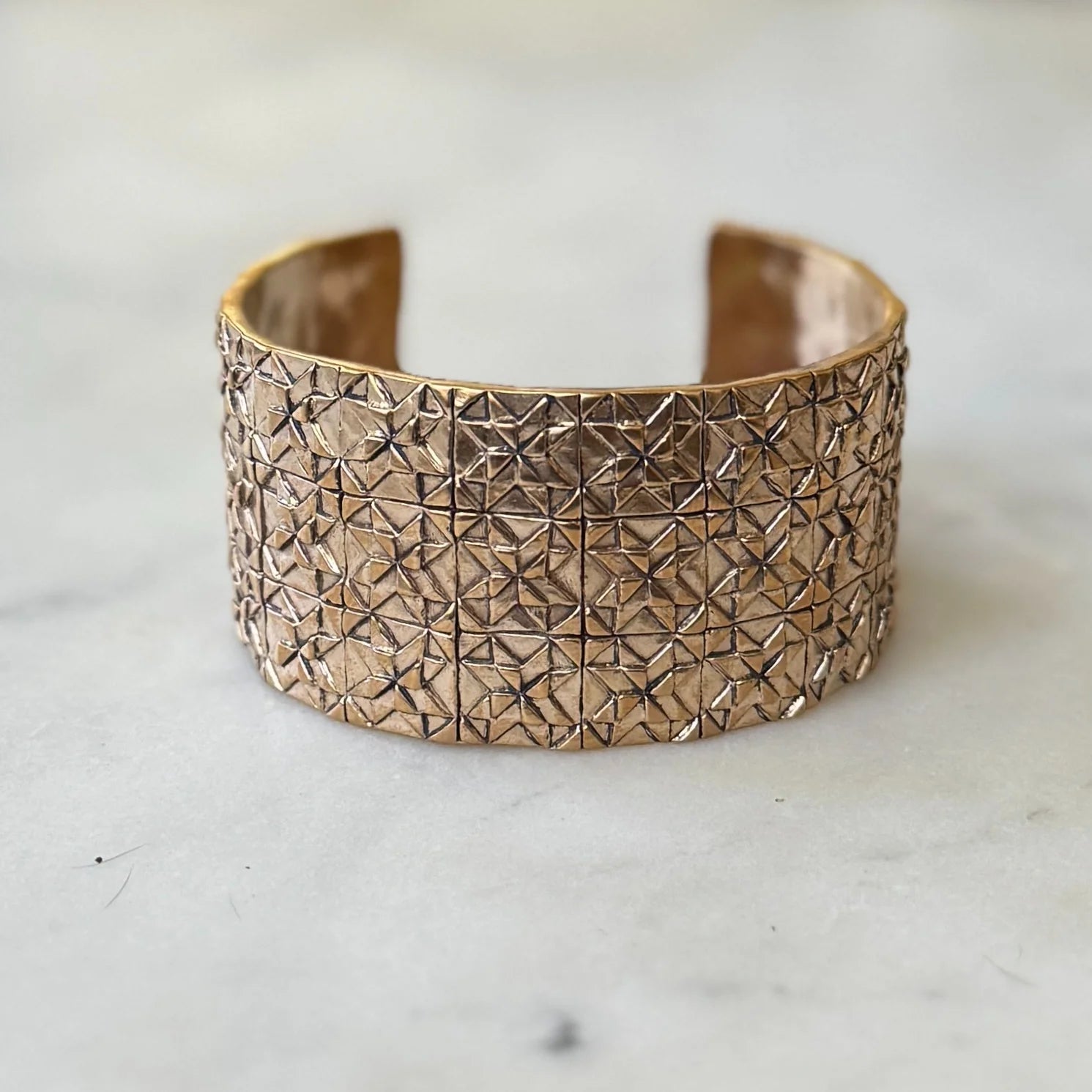 Quilt Square Cuff - Box Turtle